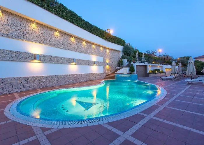 ホテル ビルジリオ グランド スペルロンガ