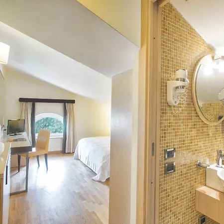 Virgilio Grand Hotel 4*
