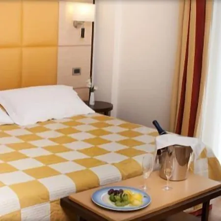 Virgilio Grand 4* Sperlonga