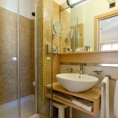 Virgilio Grand Hotel 4*