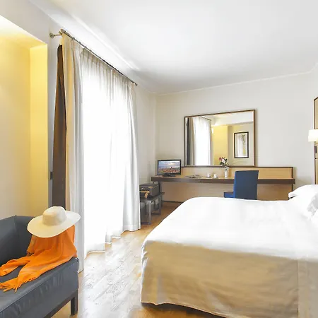 Virgilio Grand Hotel 4*