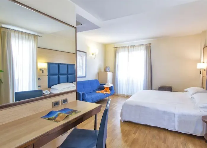 Hotel Virgilio Grand 4*