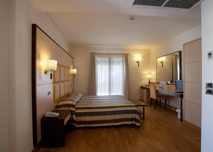 Virgilio Grand Hotel 4*