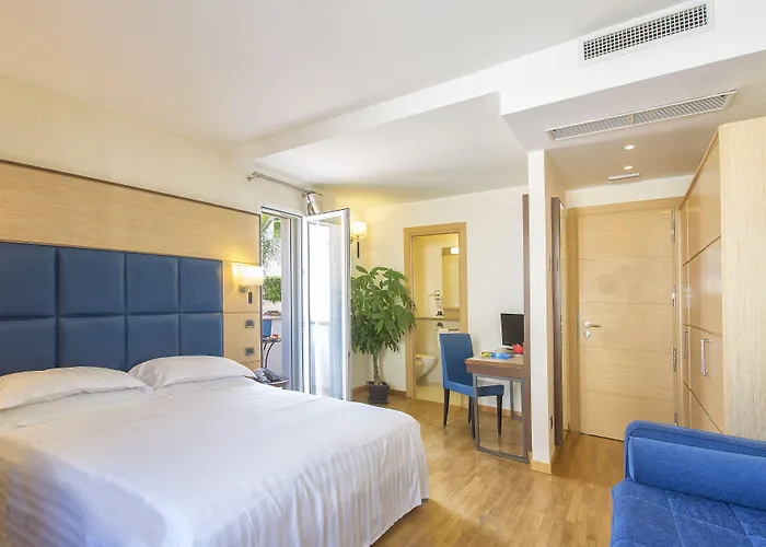 Virgilio Grand Hotel 4*