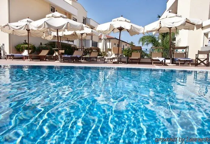 Ξενοδοχείο Virgilio Grand 4*