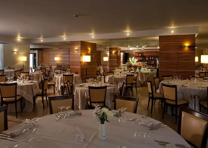 Virgilio Grand 4* Sperlonga